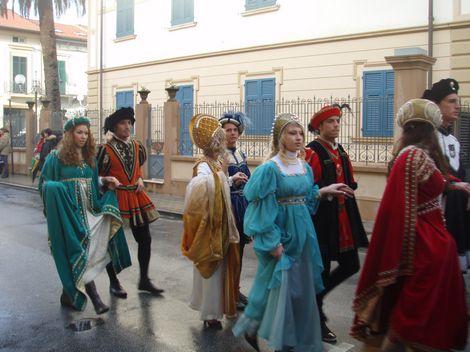 Ingrandisci la foto